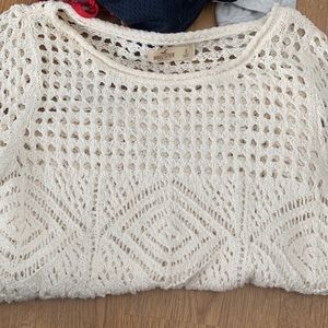 Hollister sweater
